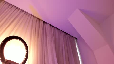 Snapshot of victoria_vallejo chatting on February 2025 02:34:02 PM victoria  online show from February 2025 02:34:02 PM