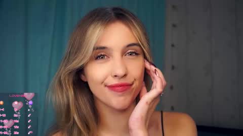 Snapshot of victoriadreamtt chatting on October 2025 07:57:02 PM Anasteisha Day Helen Night online show from October 2025 07:57:02 PM