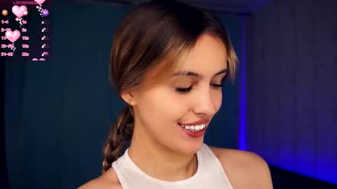 Snapshot of victoriadreamtt chatting on November 2025 07:46:02 PM Anasteisha Day Helen Night online show from November 2025 07:46:02 PM