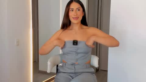 Vcitoria online show from October 2025 01:26:01 AM