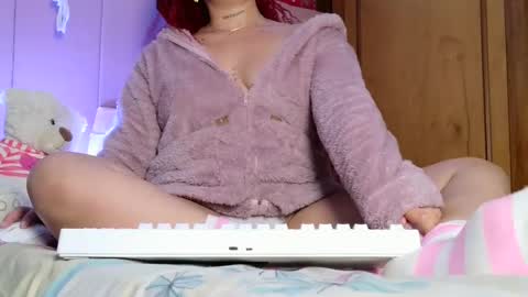 Victoria online show from September 2025 12:34:01 AM