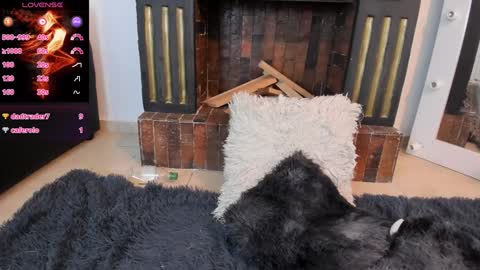 Victoria  online show from January 2025 06:59:02 PM