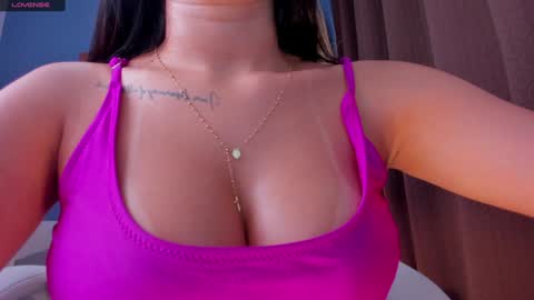 Victoria online show from December 2024 02:53:02 AM