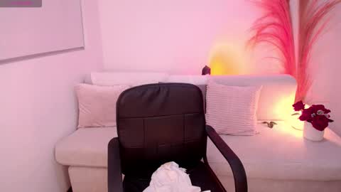 Victoria online show from January 2026 12:45:02 AM