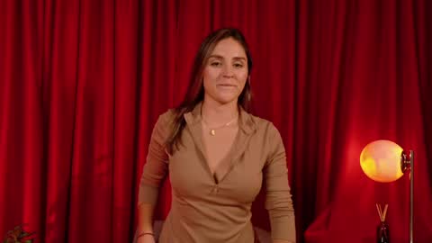 Snapshot of victorianova chatting on April 2026 08:25:02 PM VictoriaNova online show from April 2026 08:25:02 PM