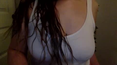 victoriaskyee online show from April 2026 04:07:02 AM