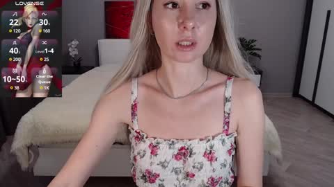 Snapshot of victoriatiger chatting on December 2024 11:04:02 AM VictoriaTiger online show from December 2024 11:04:02 AM