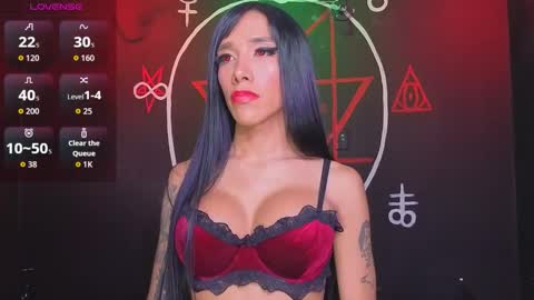 Snapshot of victoriavampire666 chatting on December 2025 09:41:02 PM Victoria Vampire online show from December 2025 09:41:02 PM