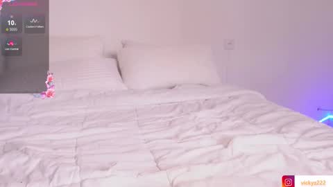 Snapshot of victoriaxx_ chatting on March 2026 08:53:01 AM hi Im daniela I will be online again in 15 hours after each transmission 3 online show from March 2026 08:53:01 AM