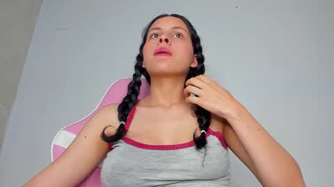 Snapshot of victoriia_hall chatting on December 2024 05:07:01 AM samantha victoria hall online show from December 2024 05:07:01 AM