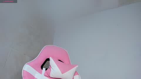 Snapshot of victoriia_hall chatting on January 2025 04:54:01 AM samantha victoria hall online show from January 2025 04:54:01 AM