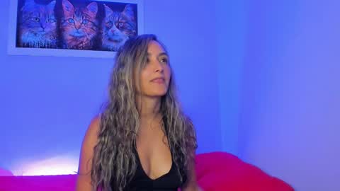victoriia_rose_ online show from November 2025 03:51:02 AM