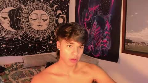 Snapshot of victorino_jhonson chatting on December 2024 06:06:02 PM Victorino Jhonson online show from December 2024 06:06:02 PM