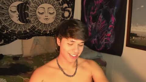 Snapshot of victorino_jhonson chatting on February 2025 03:21:02 AM Victorino Jhonson online show from February 2025 03:21:02 AM