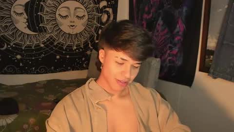 Snapshot of victorino_jhonson chatting on February 2025 02:49:01 AM Victorino Jhonson online show from February 2025 02:49:01 AM