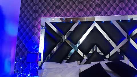 victtoria lee online show from March 2026 12:37:01 AM