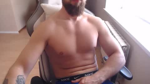 Snapshot of videmashot chatting on May 2026 07:24:02 AM vade online show from May 2026 07:24:02 AM