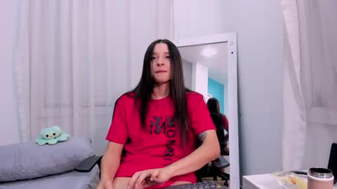 viictoriiasaenz online show from April 2026 06:24:01 AM