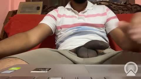 Snapshot of vijay_shetty chatting on January 2025 07:06:02 PM Vijay Shetty online show from January 2025 07:06:02 PM