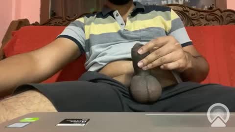 Snapshot of vijay_shetty chatting on January 2025 07:54:01 PM Vijay Shetty online show from January 2025 07:54:01 PM