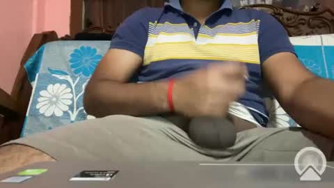 Snapshot of vijay_shetty chatting on January 2025 08:11:02 PM Vijay Shetty online show from January 2025 08:11:02 PM