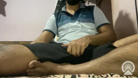 Snapshot of vijay_shetty chatting on February 2025 06:45:02 AM Vijay Shetty online show from February 2025 06:45:02 AM