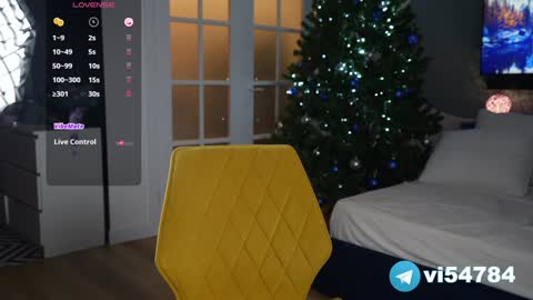 Snapshot of vika54784 chatting on December 2024 03:46:01 PM vika54784 online show from December 2024 03:46:01 PM