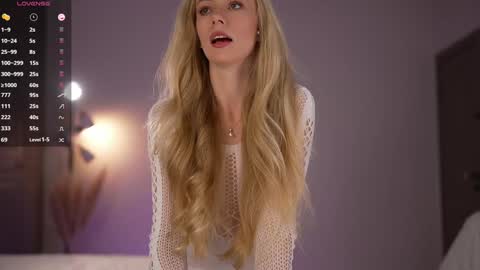 Snapshot of vika54784 chatting on November 2025 03:39:01 AM vika54784 online show from November 2025 03:39:01 AM