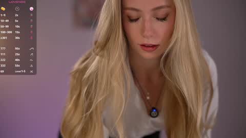 Snapshot of vika54784 chatting on December 2025 01:21:02 AM vika54784 online show from December 2025 01:21:02 AM