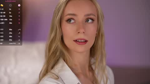 Snapshot of vika54784 chatting on December 2025 01:48:02 AM vika54784 online show from December 2025 01:48:02 AM