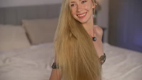 Snapshot of vika54784 chatting on August 2026 10:41:02 PM vika54784 online show from August 2026 10:41:02 PM