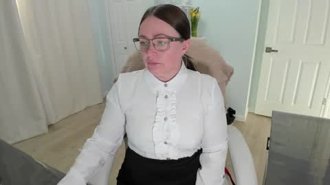 Snapshot of vika7333 chatting on March 2025 09:29:02 PM Ukrainian-woman online show from March 2025 09:29:02 PM