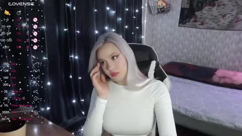 vikapowers online show from December 2024 07:16:02 PM