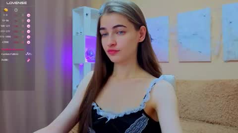 Snapshot of vikiberry chatting on November 2025 10:04:02 AM vikiberry online show from November 2025 10:04:02 AM