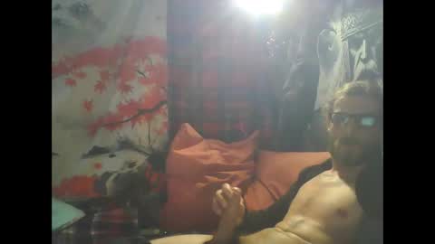 viking43211 online show from December 2024 10:16:01 PM