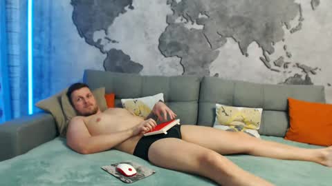 Snapshot of vikingchrisss chatting on December 2024 10:51:02 AM vikingchrisss online show from December 2024 10:51:02 AM