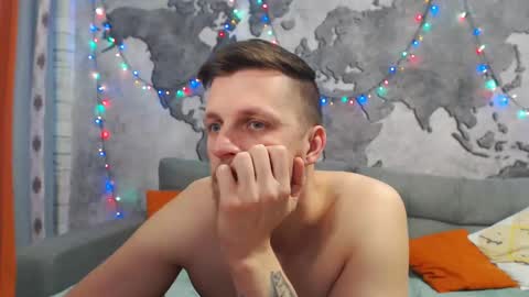 Snapshot of vikingchrisss chatting on December 2024 11:28:01 AM vikingchrisss online show from December 2024 11:28:01 AM