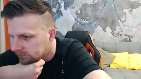 Snapshot of vikingchrisss chatting on January 2025 10:47:01 AM vikingchrisss online show from January 2025 10:47:01 AM