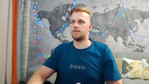 Snapshot of vikingchrisss chatting on January 2025 06:40:01 PM vikingchrisss online show from January 2025 06:40:01 PM