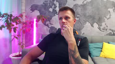 Snapshot of vikingchrisss chatting on October 2025 09:51:01 AM vikingchrisss online show from October 2025 09:51:01 AM