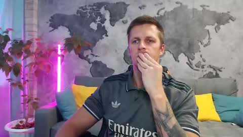 Snapshot of vikingchrisss chatting on October 2025 10:49:02 AM vikingchrisss online show from October 2025 10:49:02 AM