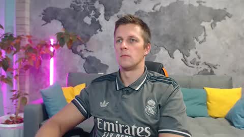 Snapshot of vikingchrisss chatting on November 2025 10:57:02 AM vikingchrisss online show from November 2025 10:57:02 AM