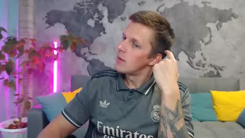 Snapshot of vikingchrisss chatting on November 2025 08:57:01 AM vikingchrisss online show from November 2025 08:57:01 AM