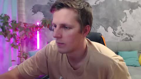 Snapshot of vikingchrisss chatting on December 2025 12:09:01 PM vikingchrisss online show from December 2025 12:09:01 PM