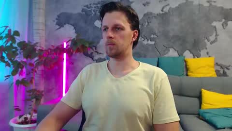 vikingchrisss online show from April 2026 10:31:01 AM