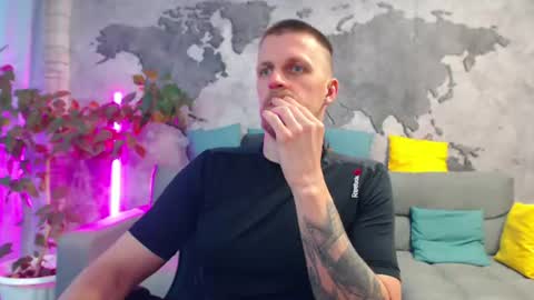 Snapshot of vikingchrisss chatting on June 2026 10:18:01 AM vikingchrisss online show from June 2026 10:18:01 AM