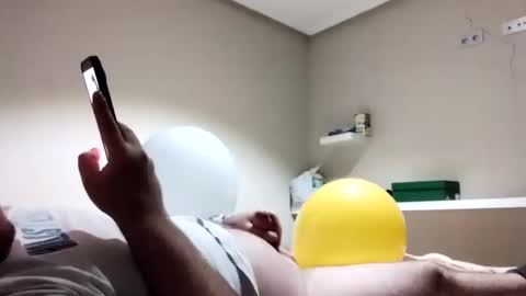 Snapshot of vikingo3333893888 chatting on February 2025 09:31:01 PM Vikingo online show from February 2025 09:31:01 PM