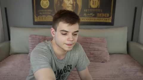 Snapshot of vikki_and_george chatting on September 2025 07:13:02 PM vikki and george online show from September 2025 07:13:02 PM