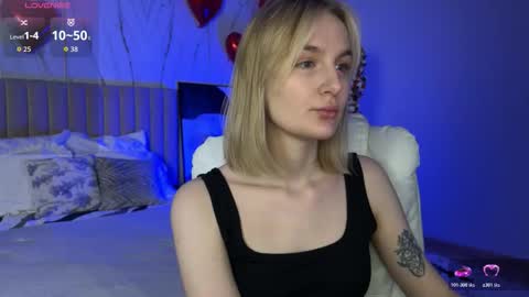 Vikky online show from March 2026 12:38:02 AM