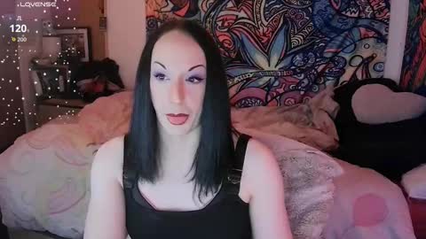 vikskikat online show from February 2026 07:21:01 PM